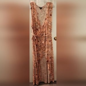 Derek Heart Dress. Like new. Peach and green 3 XL. super soft